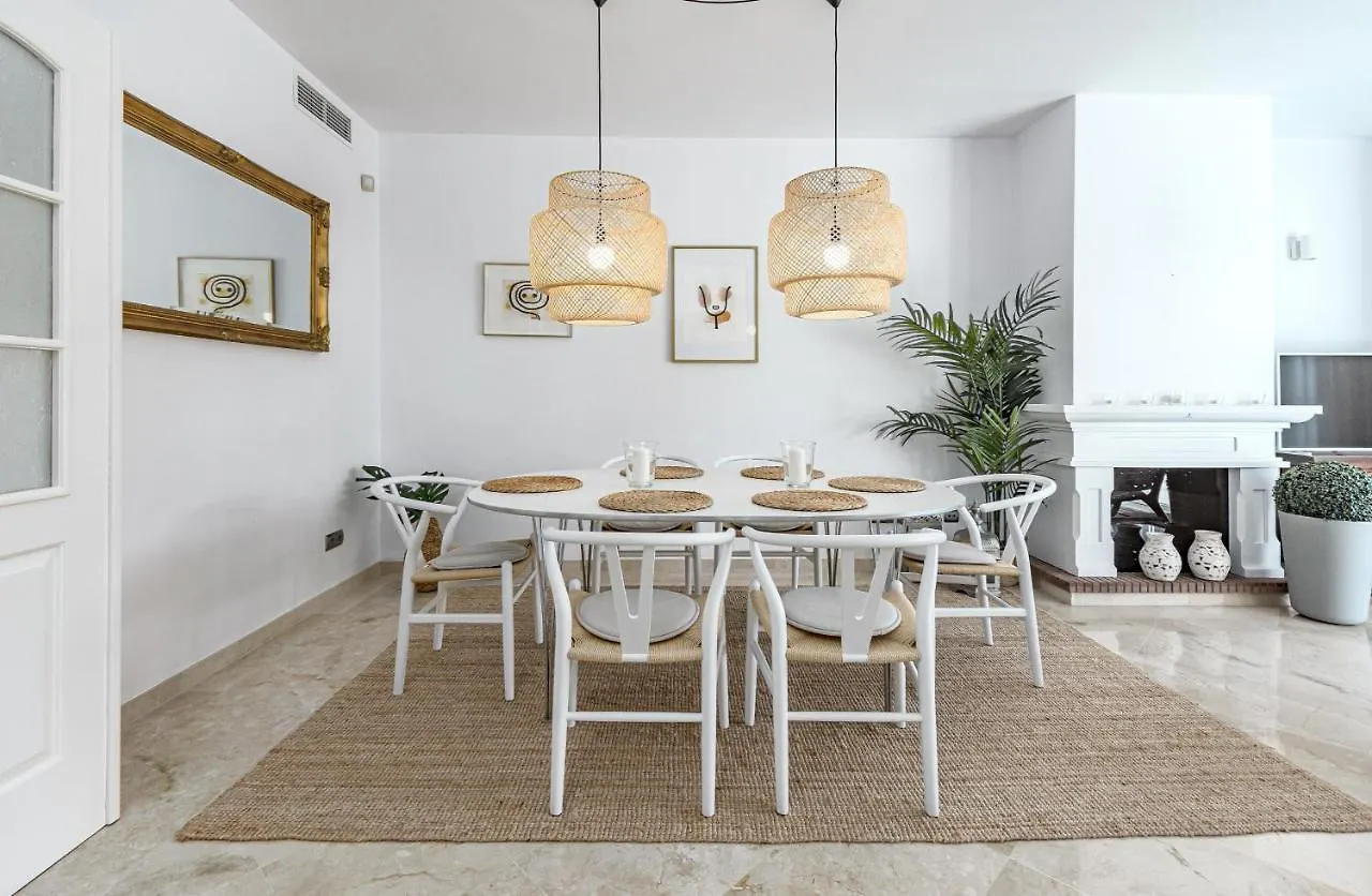Lbp2- Family Apartment In Calm Area Families Only Marbella
