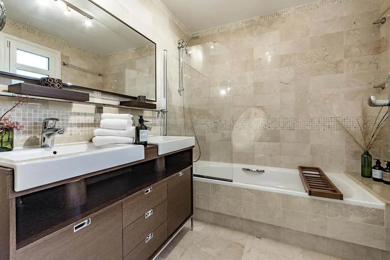 Lbp2- Family Apartment In Calm Area Families Only Marbella