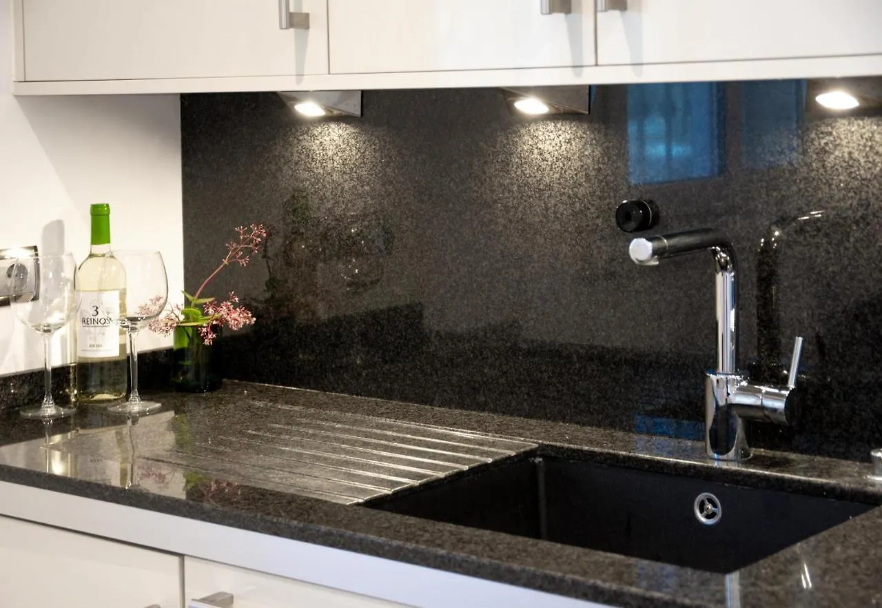 Lbp2- Family Apartment In Calm Area Families Only Marbella