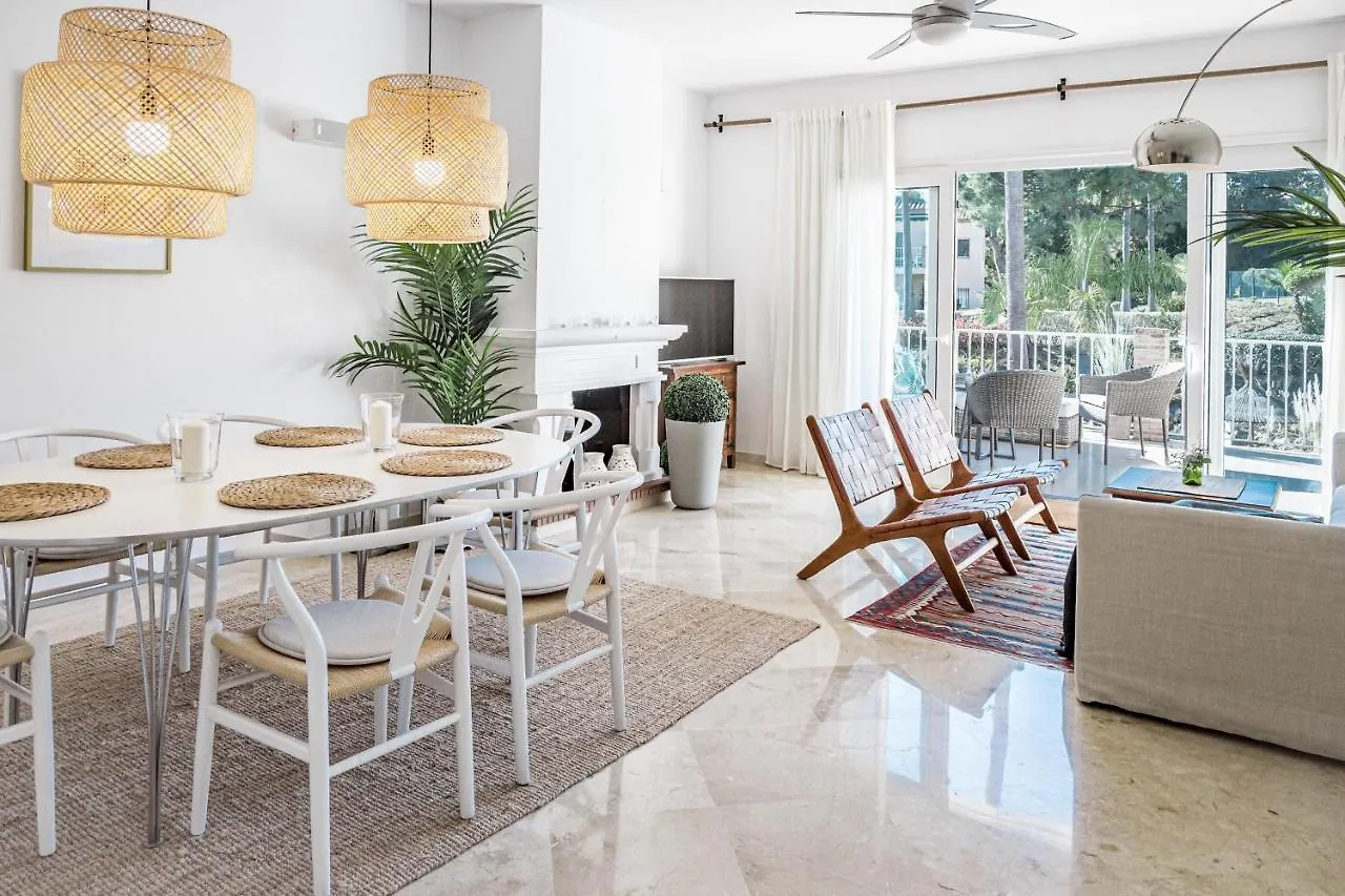 Lbp2- Family Apartment In Calm Area Families Only Marbella Spain